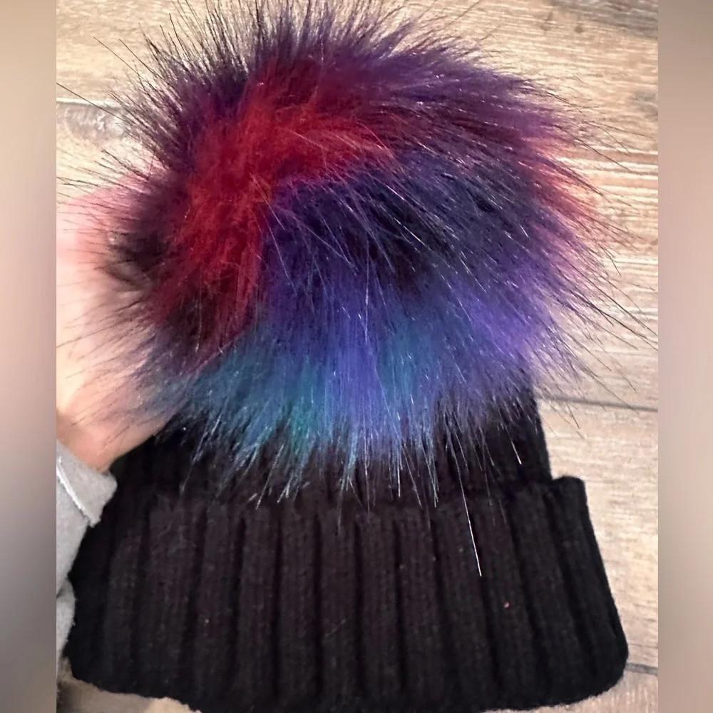 BP Black Cable knit beanie w multi color faux fur Pom  Girls OS